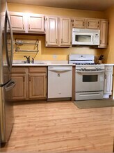2403 Mallow Ct in Schaumburg, IL - Building Photo - Building Photo