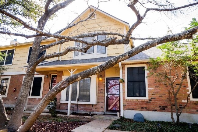 property at 11901 Swearingen Dr