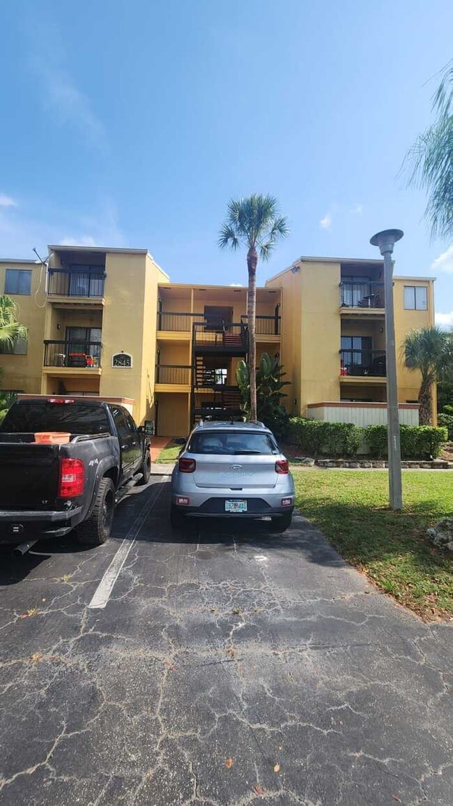 property at 2845 Winkler Ave
