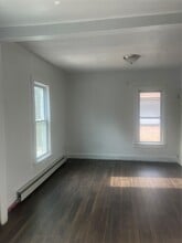 127 Burbank Ave in Johnson City, NY - Building Photo - Building Photo