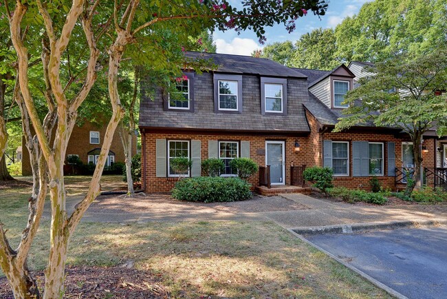 property at 128 Sloane Pl