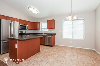 3982 E Hematite Ln in Queen Creek, AZ - Foto de edificio - Building Photo