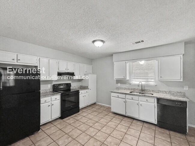 3465 Cherry Cove W in Horn Lake, MS - Building Photo - Building Photo