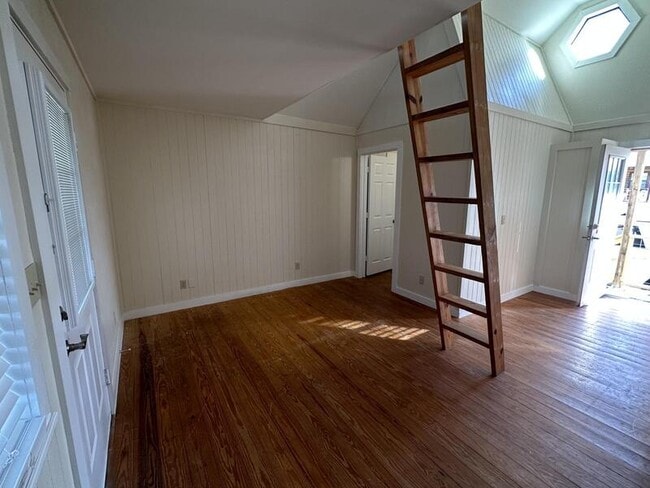 2440 TX-16 in Bandera, TX - Building Photo - Building Photo