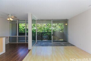 3805 Kanaina Ave in Honolulu, HI - Building Photo