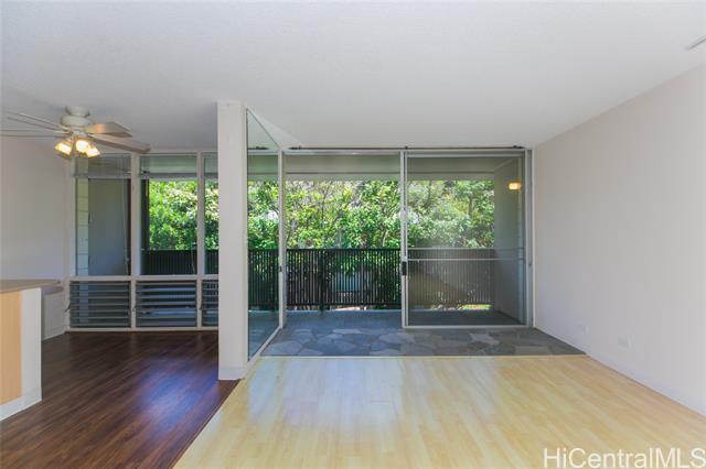 3805 Kanaina Ave in Honolulu, HI - Building Photo