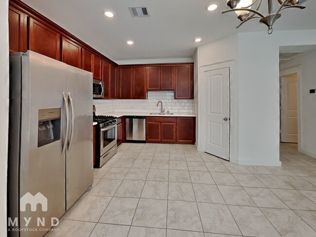 16934 Lagos Ln in Crosby, TX - Building Photo - Building Photo
