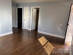 3512 Jonquil St in Charlotte, NC - Building Photo - Building Photo