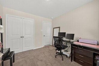 15950 Boom Dr in Crosby, TX - Building Photo - Building Photo