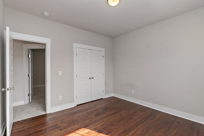 property at 1912 Split Rail Pl