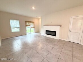 7623 Legacy Trl in Jacksonville, FL - Building Photo - Building Photo