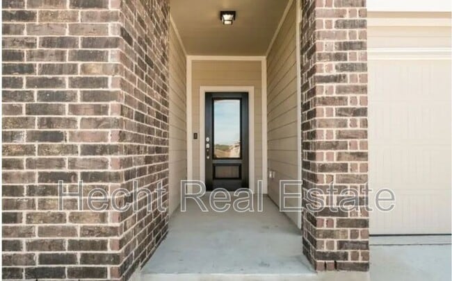 2448 Kylie Way in New Braunfels, TX - Building Photo - Building Photo