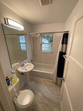 2513 Sherry Rd in Louisville, KY - Building Photo - Building Photo