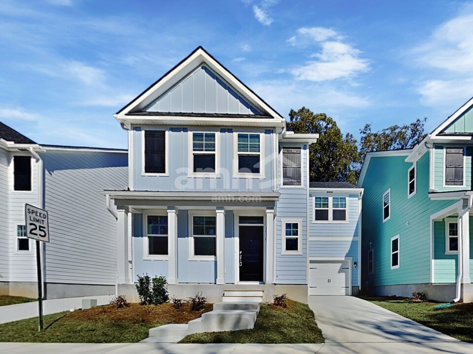 1910 Weeping Cypress Dr in Charleston, SC - Foto de edificio