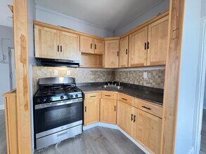 265 Sherman Ave, Unit 7 in Newark, NJ - Foto de edificio - Building Photo