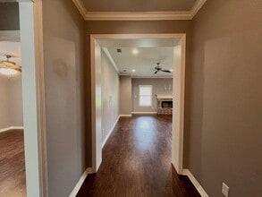 2520 Meadowglen Ct in Tyler, TX - Building Photo - Building Photo