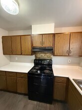 4709 Lakeside Dr in Evansville, IN - Building Photo - Building Photo