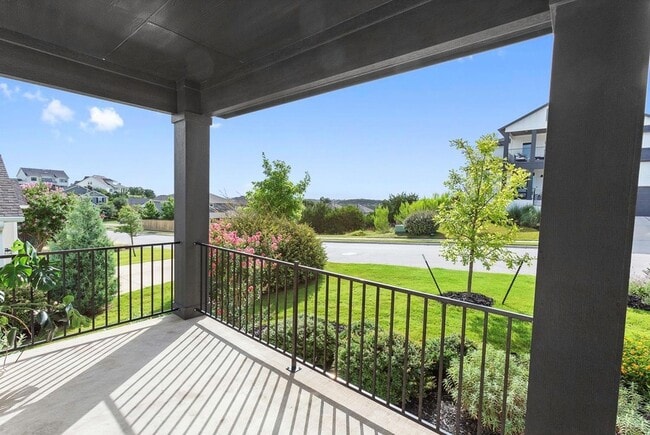 829 Dayridge Dr in Dripping Springs, TX - Building Photo - Building Photo
