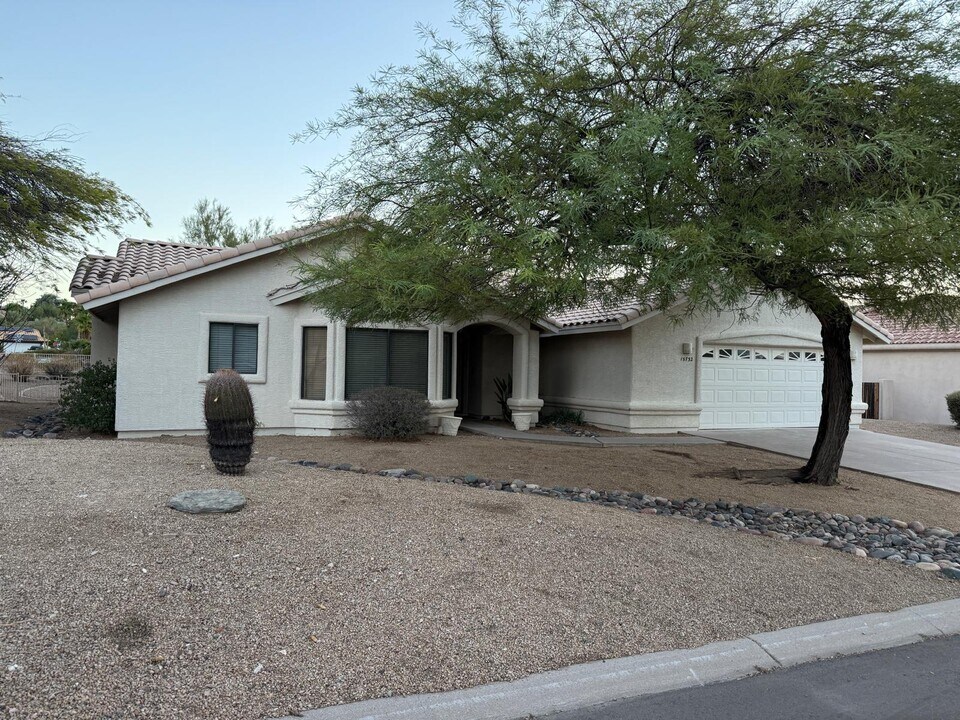 15732 E Kipling Dr in Fountain Hills, AZ - Building Photo