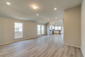 5616 Respinto Dr in Austin, TX - Building Photo - Building Photo