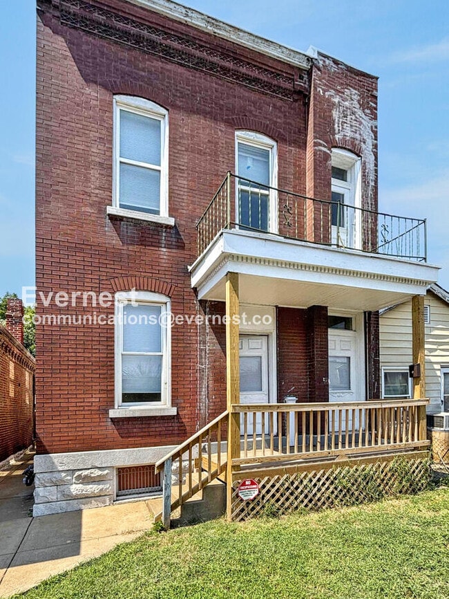 7621 Virginia Ave in St. Louis, MO - Foto de edificio - Building Photo
