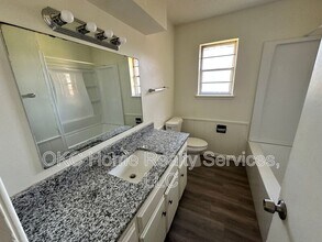 421 NW 89th St in Oklahoma City, OK - Building Photo - Building Photo