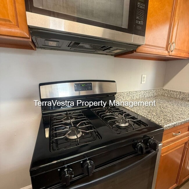 607 Market St in Gloucester City, NJ - Building Photo - Building Photo
