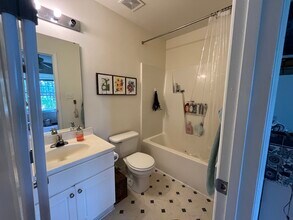 162 Blue Crest Ln in Durham, NC - Building Photo - Building Photo