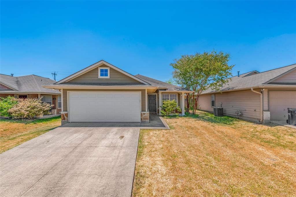 943 Crested Point Dr in College Station, TX - Building Photo