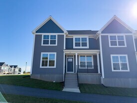 218 Ringneck Cir in Elizabethtown, PA - Building Photo