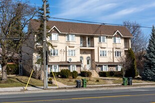 150B Finch Av W in Toronto, ON - Building Photo