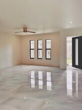 9287 Sunrise Dr in West Palm Beach, FL - Building Photo - Building Photo