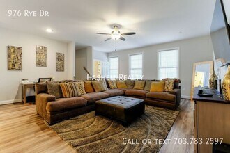 976 Rye Dr in La Plata, MD - Building Photo - Building Photo