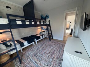 867 Bowers Ln in Port Bolivar, TX - Building Photo - Building Photo