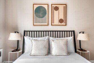 416 East 13 (1st Ave & Ave A), #3C, Unit 3C in New York, NY - Building Photo - Building Photo