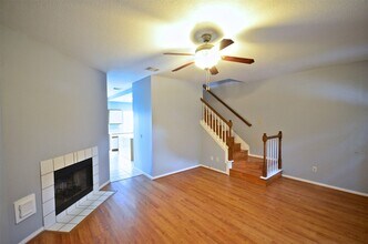 2910 Grants Lake Blvd in Sugar Land, TX - Building Photo - Building Photo