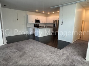 5851 S 23rd Way in Phoenix, AZ - Building Photo - Building Photo