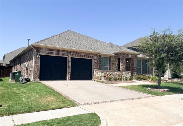 1236 Ponca St in Carrollton, TX - Foto de edificio - Building Photo