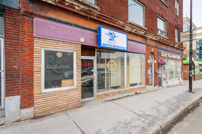 5100 Décarie Boul in Montréal, QC - Building Photo - Building Photo