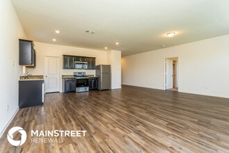 432 Canoe Way in Crowley, TX - Building Photo - Building Photo
