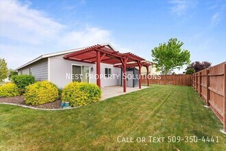 1900 Allen Ave in Moses Lake, WA - Building Photo - Building Photo