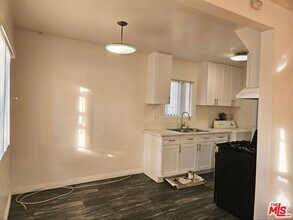 1022 S Catalina St in Los Angeles, CA - Building Photo - Building Photo