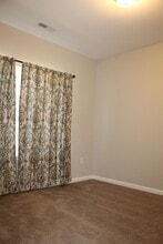 321 Settlers Pointe Dr in Pikeville, NC - Building Photo - Building Photo