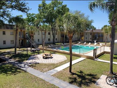 2800 E 113th Ave in Tampa, FL - Building Photo