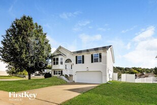 2487 Waterfront Dr in Imperial, MO - Building Photo