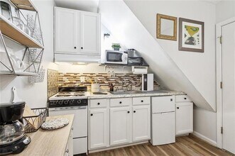 8710 Oak St in New Orleans, LA - Building Photo - Building Photo