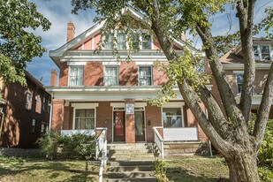 2136 Summit St in Columbus, OH - Building Photo