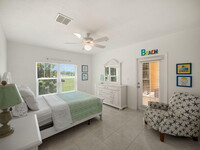 5015 Fairways Cir in Vero Beach, FL - Foto de edificio - Building Photo