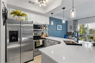 5702 Hudson St in Dallas, TX - Building Photo - Building Photo