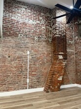 1119 Wallace St, Unit 1 in Philadelphia, PA - Foto de edificio - Building Photo